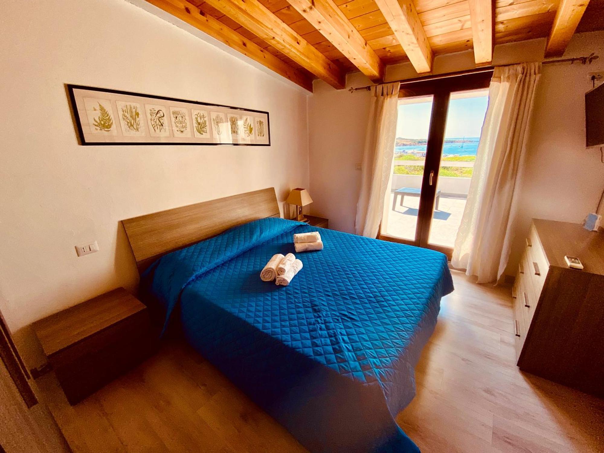 A.I.R. Villa Marinedda Isola Rossa Kültér fotó