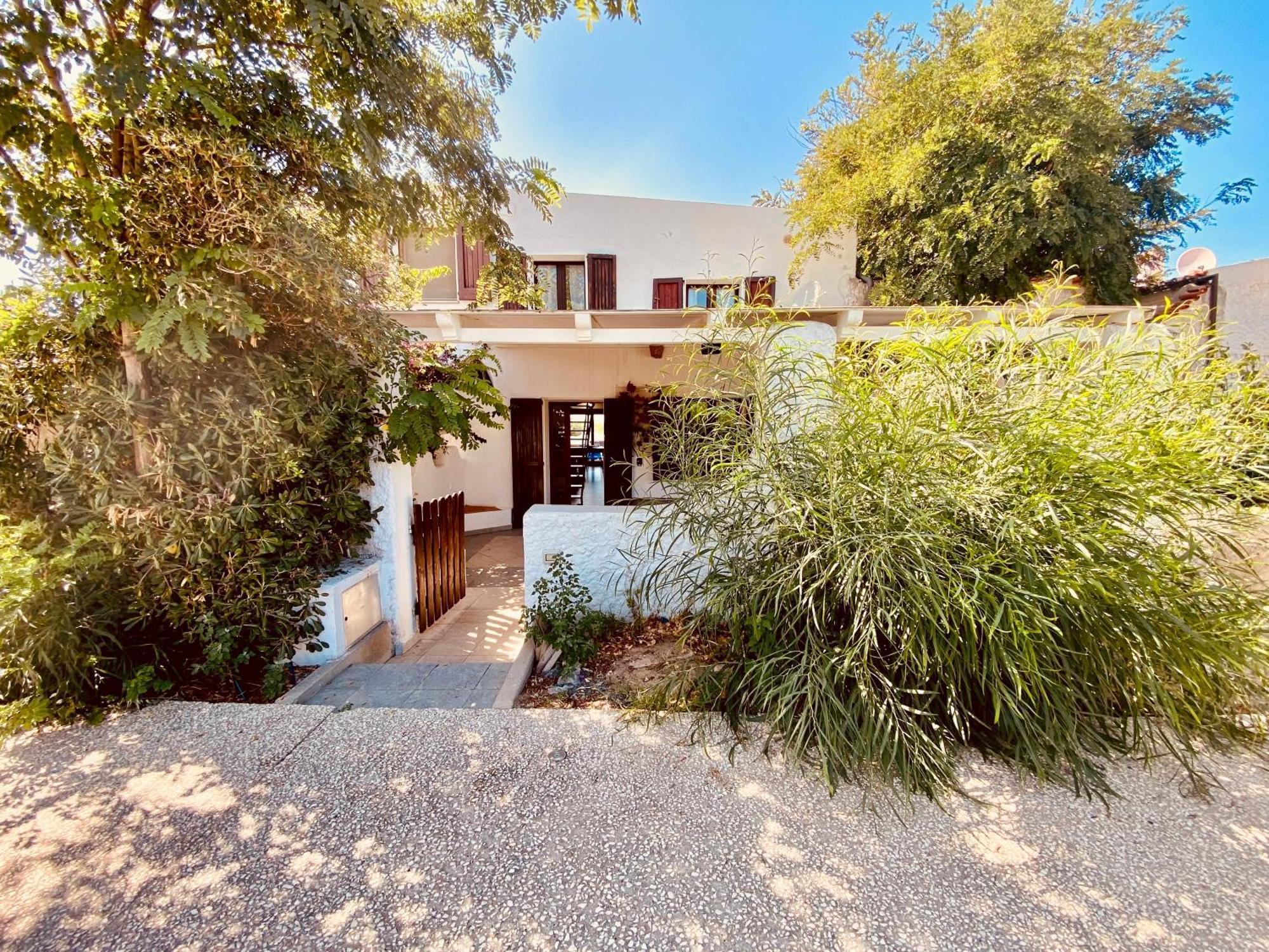 A.I.R. Villa Marinedda Isola Rossa Kültér fotó