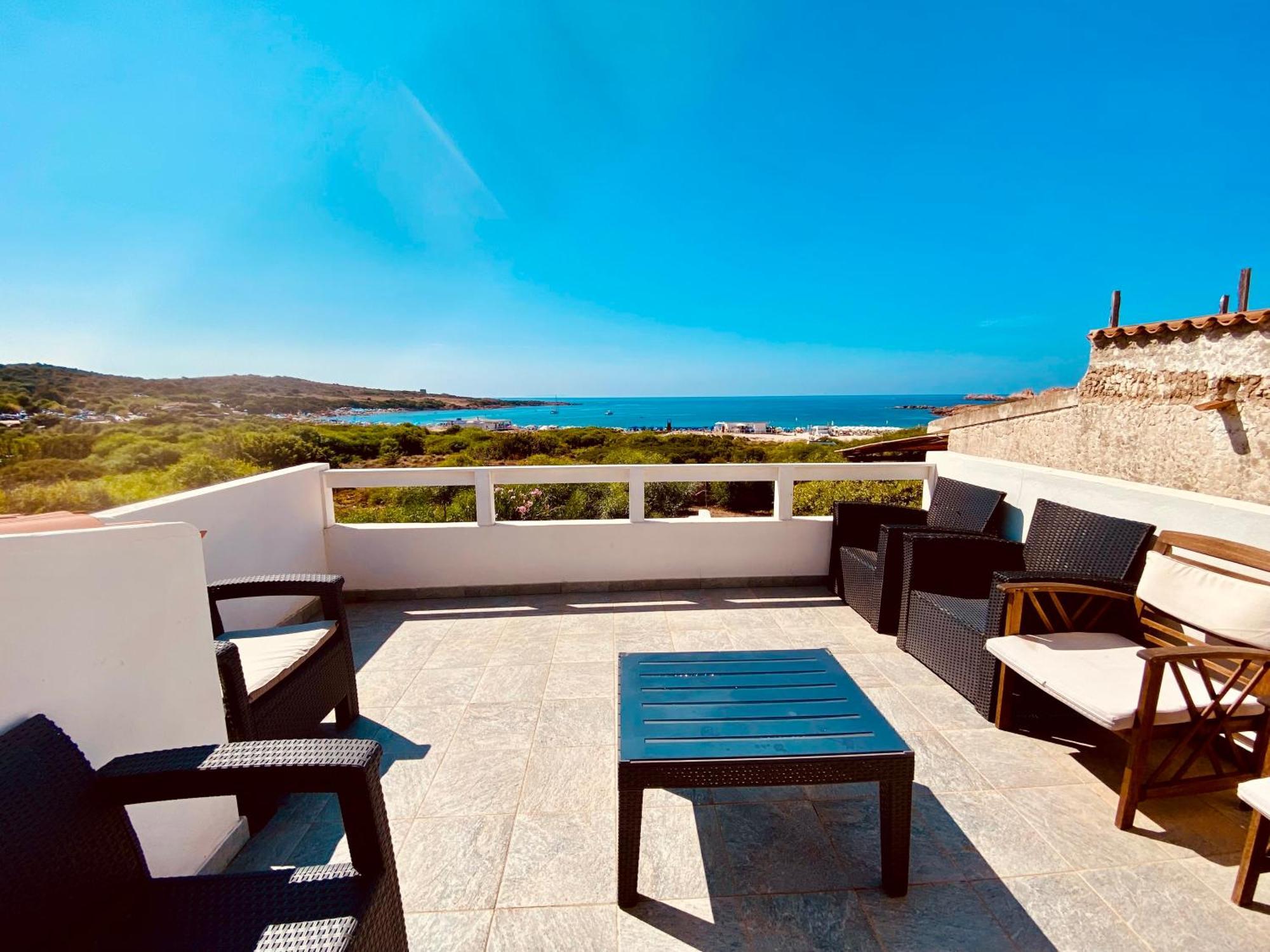 A.I.R. Villa Marinedda Isola Rossa Kültér fotó