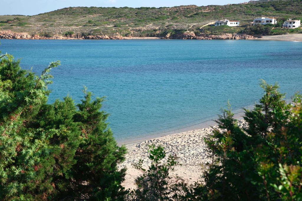 A.I.R. Villa Marinedda Isola Rossa Kültér fotó