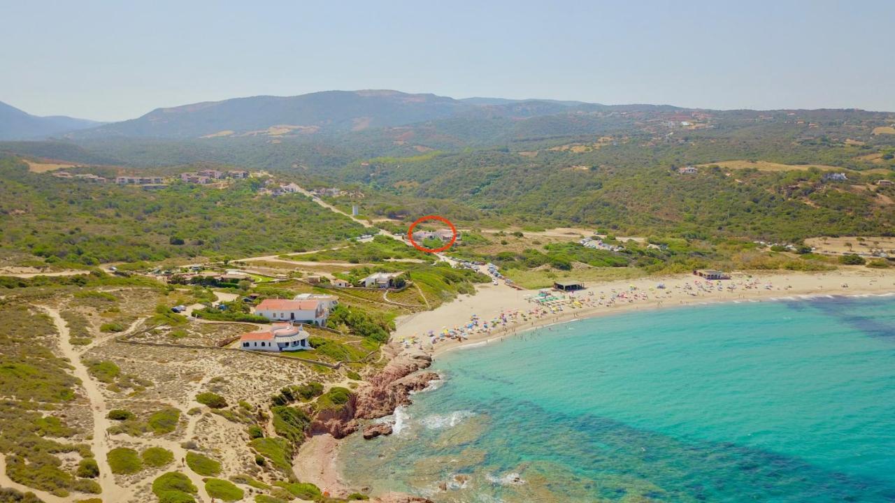 A.I.R. Villa Marinedda Isola Rossa Kültér fotó
